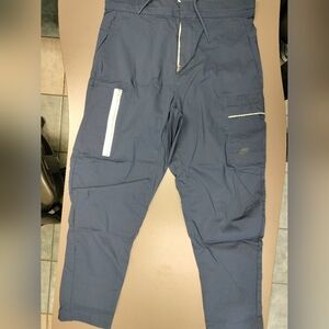 Nike Cargo Pant